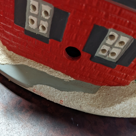 Vintage Hand Painted Ceramic Christmas House - Picture 8 of 8